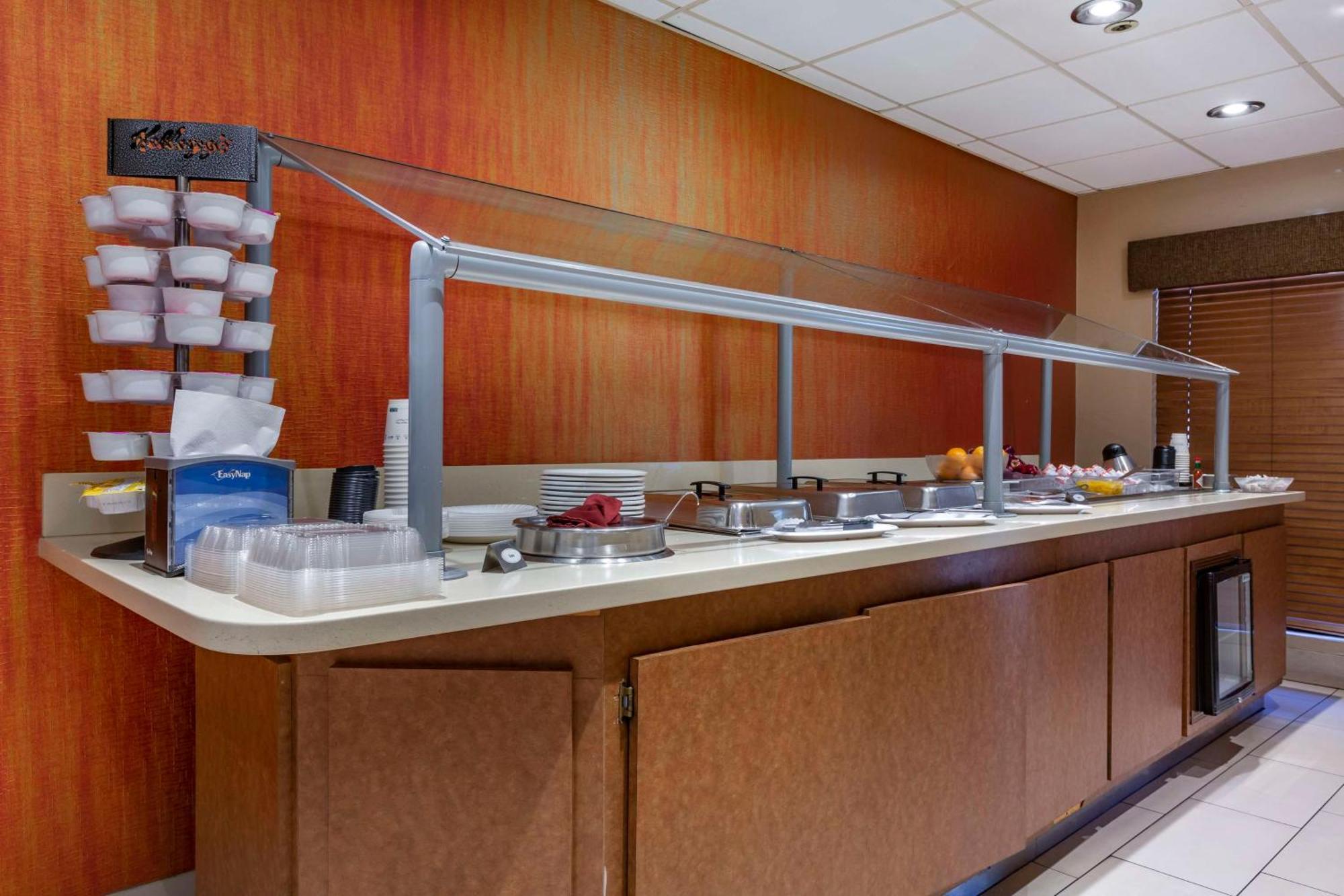 Best Western Plus Scottsdale Thunderbird Suites Exterior photo
